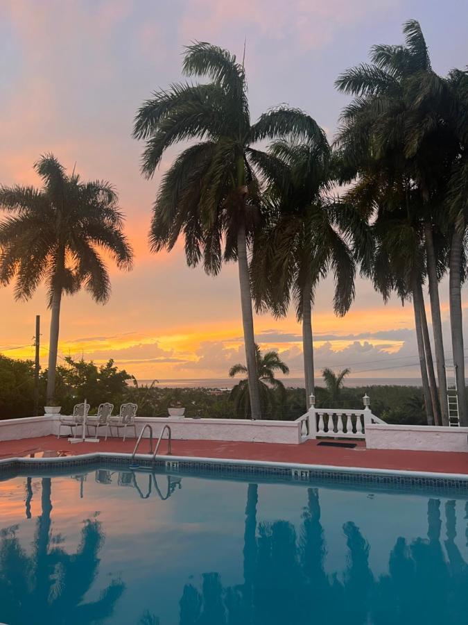 Peaceful Palms Montego Bay Hotel Luaran gambar