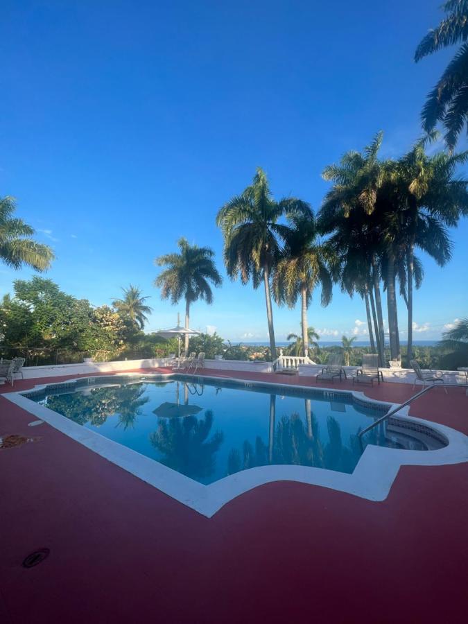 Peaceful Palms Montego Bay Hotel Luaran gambar